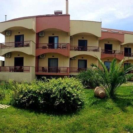 Aenaon Studios Oreu Exterior foto